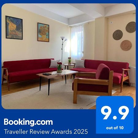 Bright Top Floor Apartment With Free Parking Skopje Luaran gambar